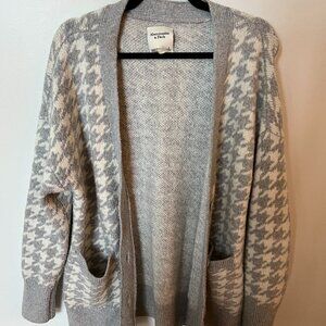abercrombie oversized cardigan
